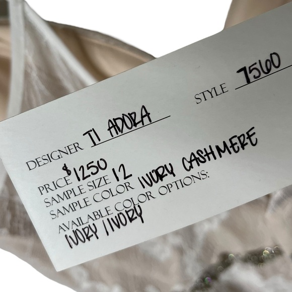 Ti Adora Champagne and Ivory Lace Bohemian Sweetheart A-Line Wedding Gown 12 - Picture 13 of 14